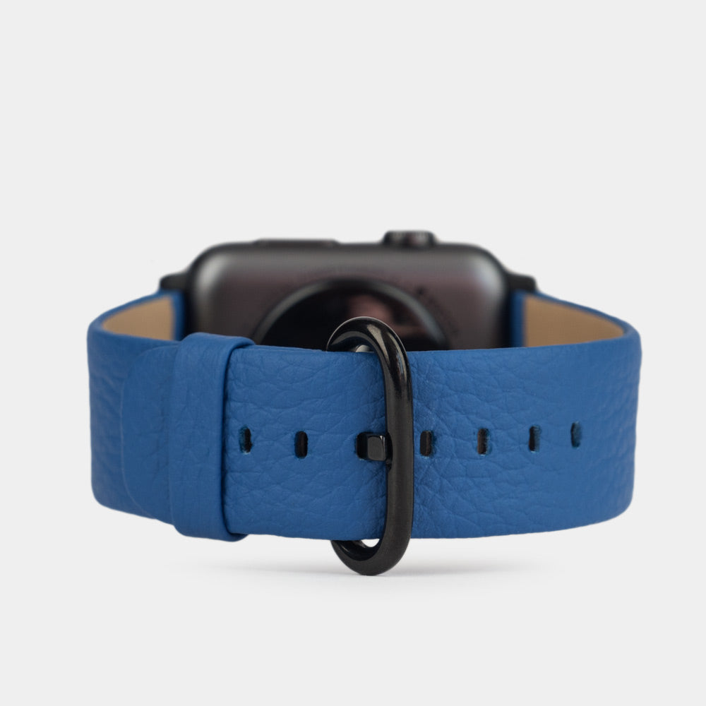 Strap for the Apple Watch 41/42 mm in royal blue soft grained calfskin leather, with black adapters and buckle | main view