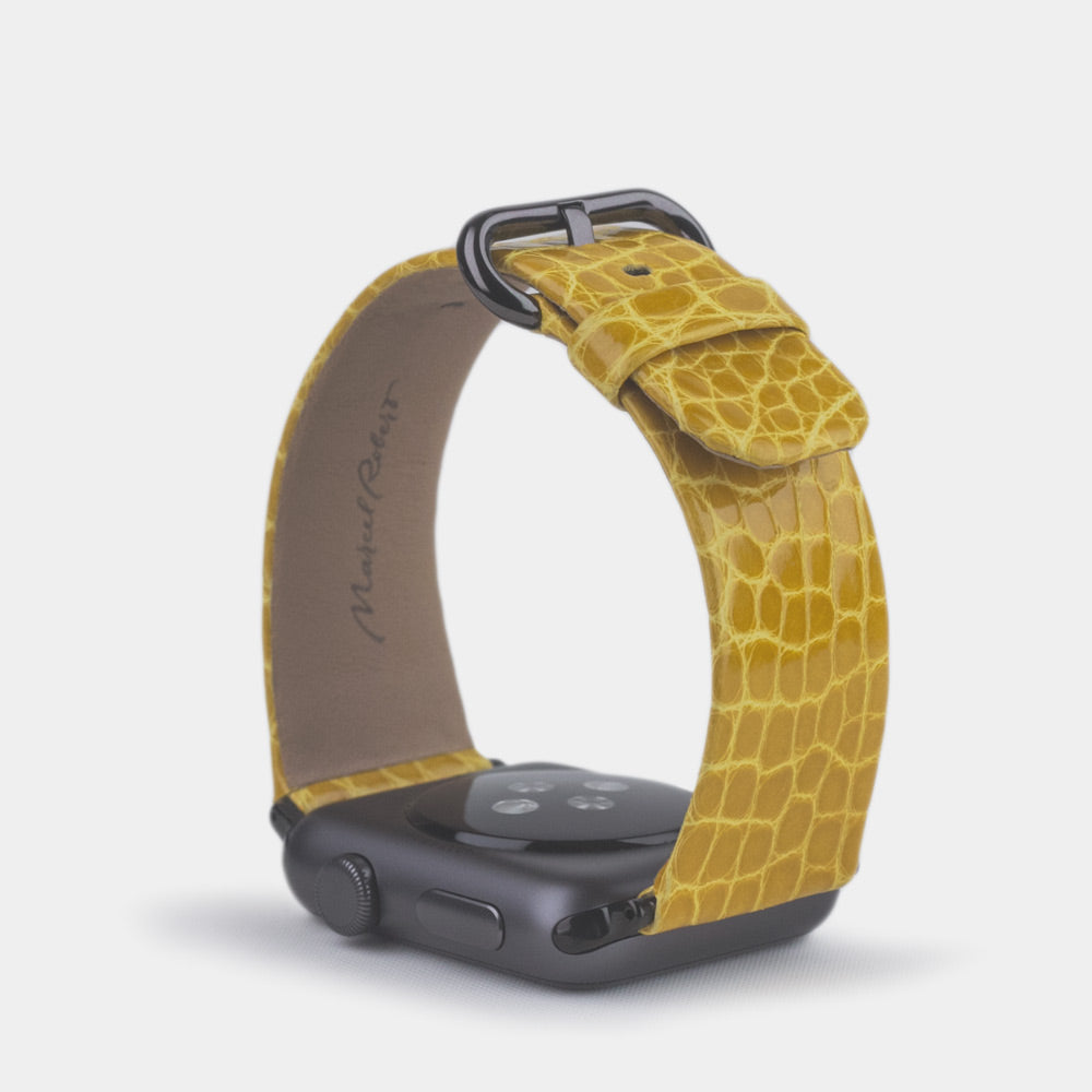 yellow alligator Strap Apple Watch black adapters and buckle upper view