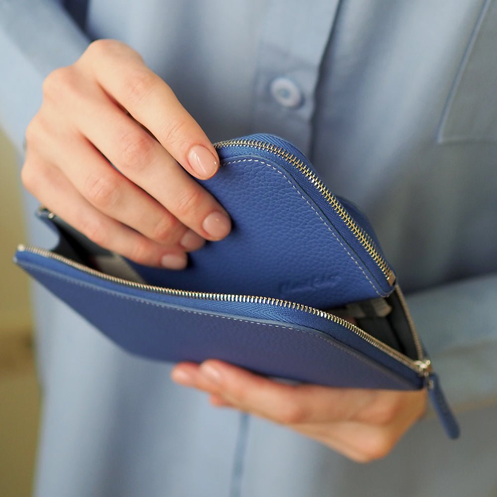 Bright Royal Blue Leather Wallet "Pont-Aven" | Marcel Robert - 7